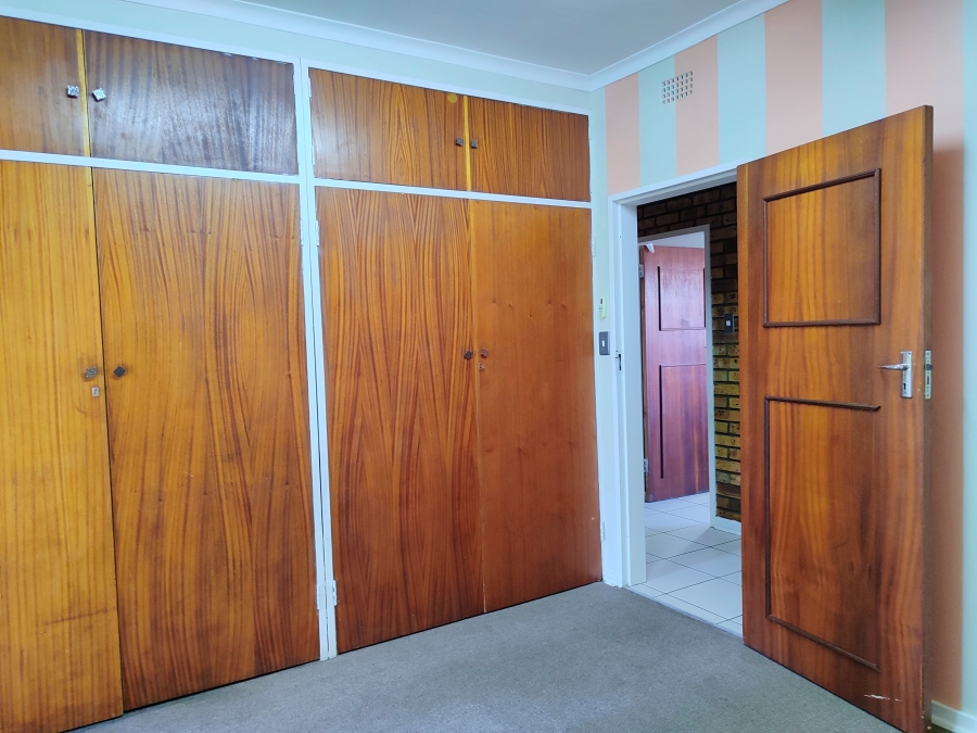 4 Bedroom Property for Sale in Flamwood North West